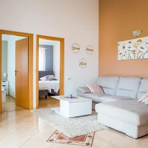 Lorena Apartment Poreč